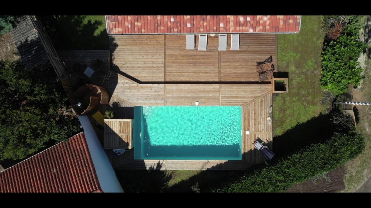 La Pavotte 4* 11 Personnes.piscine Chauffee.jaccuzy Option. Villa Mimizan