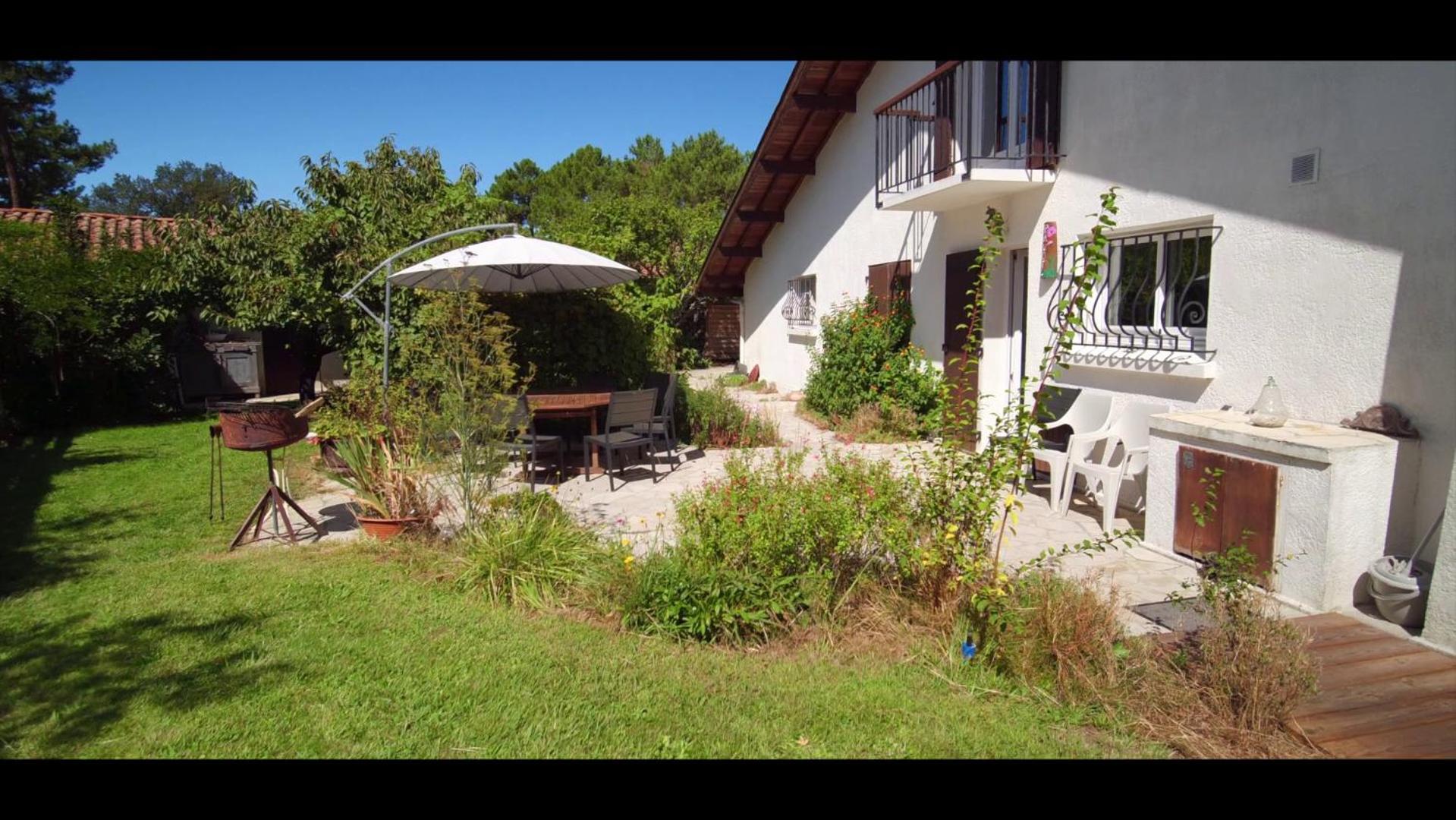 La Pavotte 4* 11 Personnes.piscine Chauffee.jaccuzy Option. Villa *